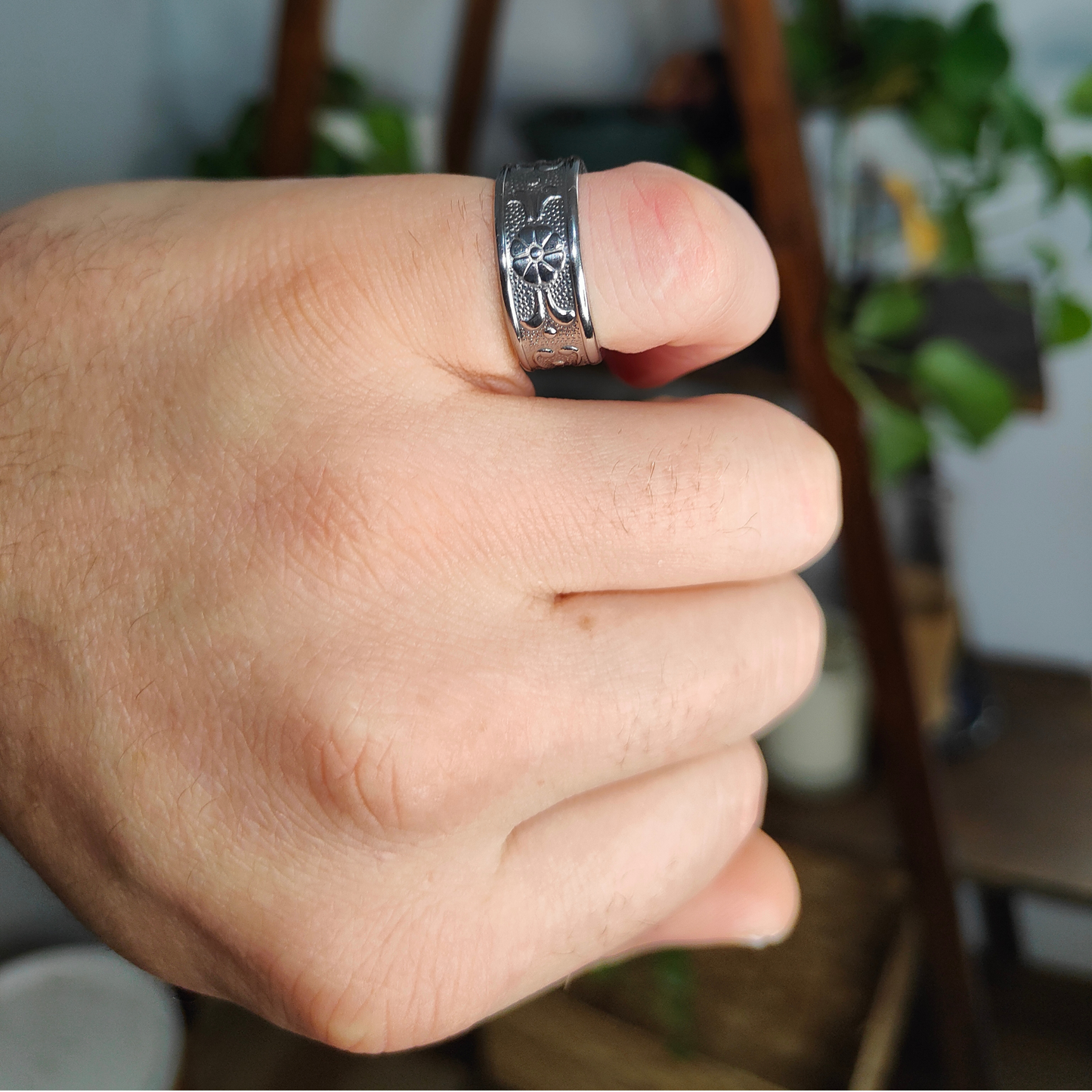 πΈ Florin β Ring of Quiet Bloom