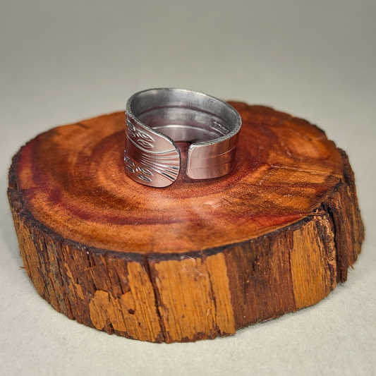 🌿Viola – Ring of Divided Growth