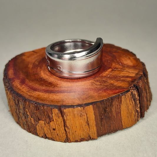 ❄️Eira – Ring of Snowlight