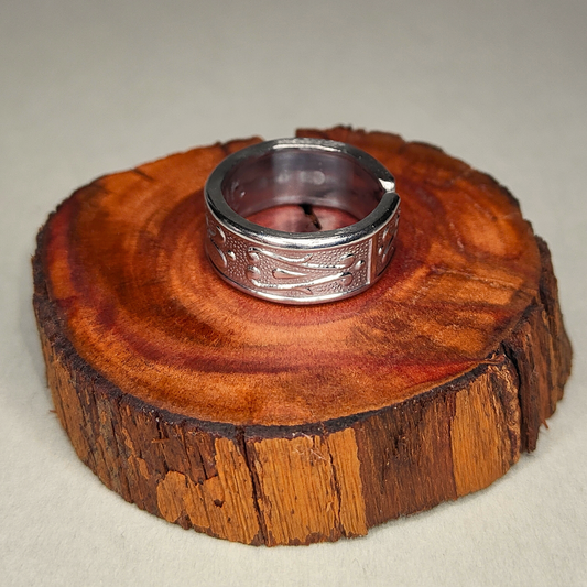 🌸 Florin – Ring of Quiet Bloom