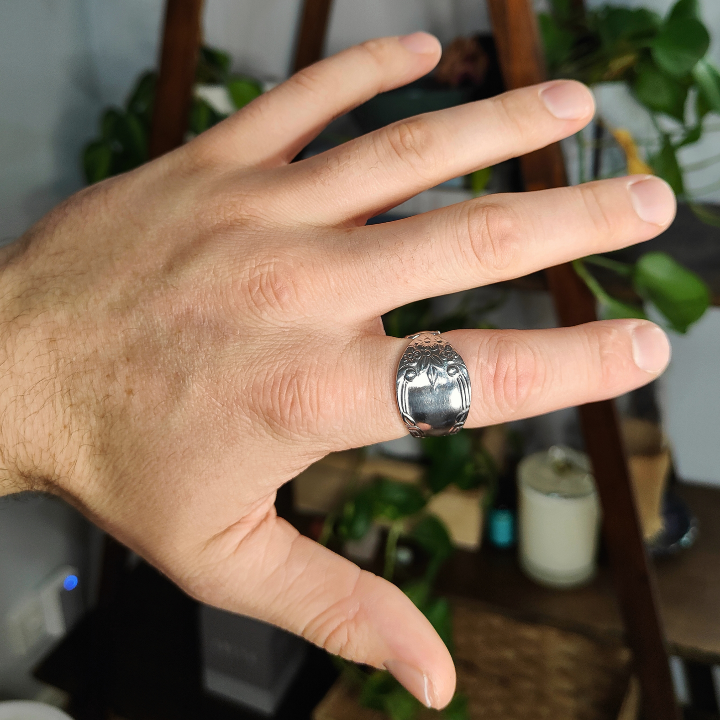 🌸Seren – Ring of Gentle Memory