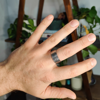🧊 Ouro – Ring of Quiet Motion