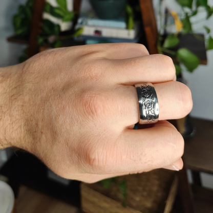 🌹Virelle – Ring of Timeless Bloom