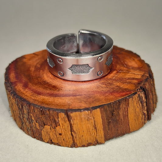 🛠️Forge – Ring of Pressed Steel
