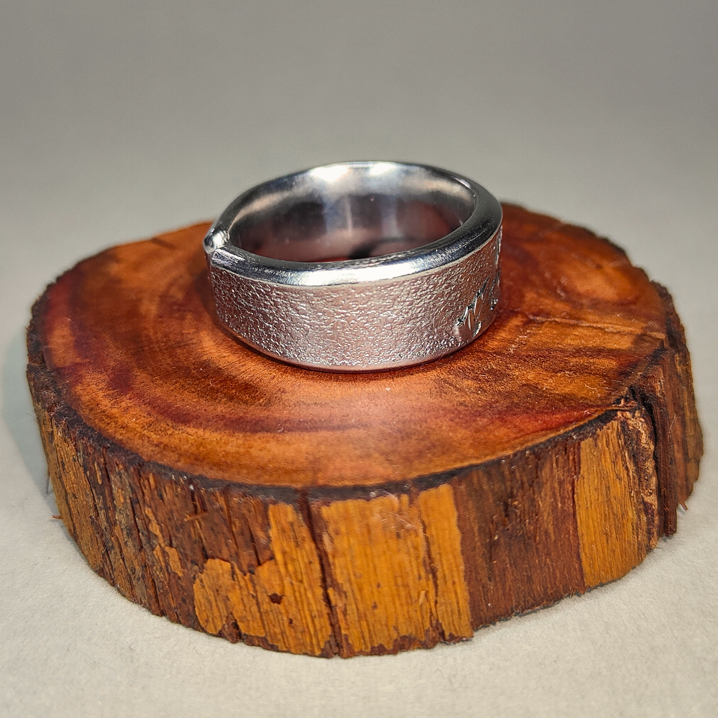 🍂Tavari – Ring of the Wildness