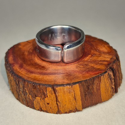 🌹Virelle – Ring of Timeless Bloom