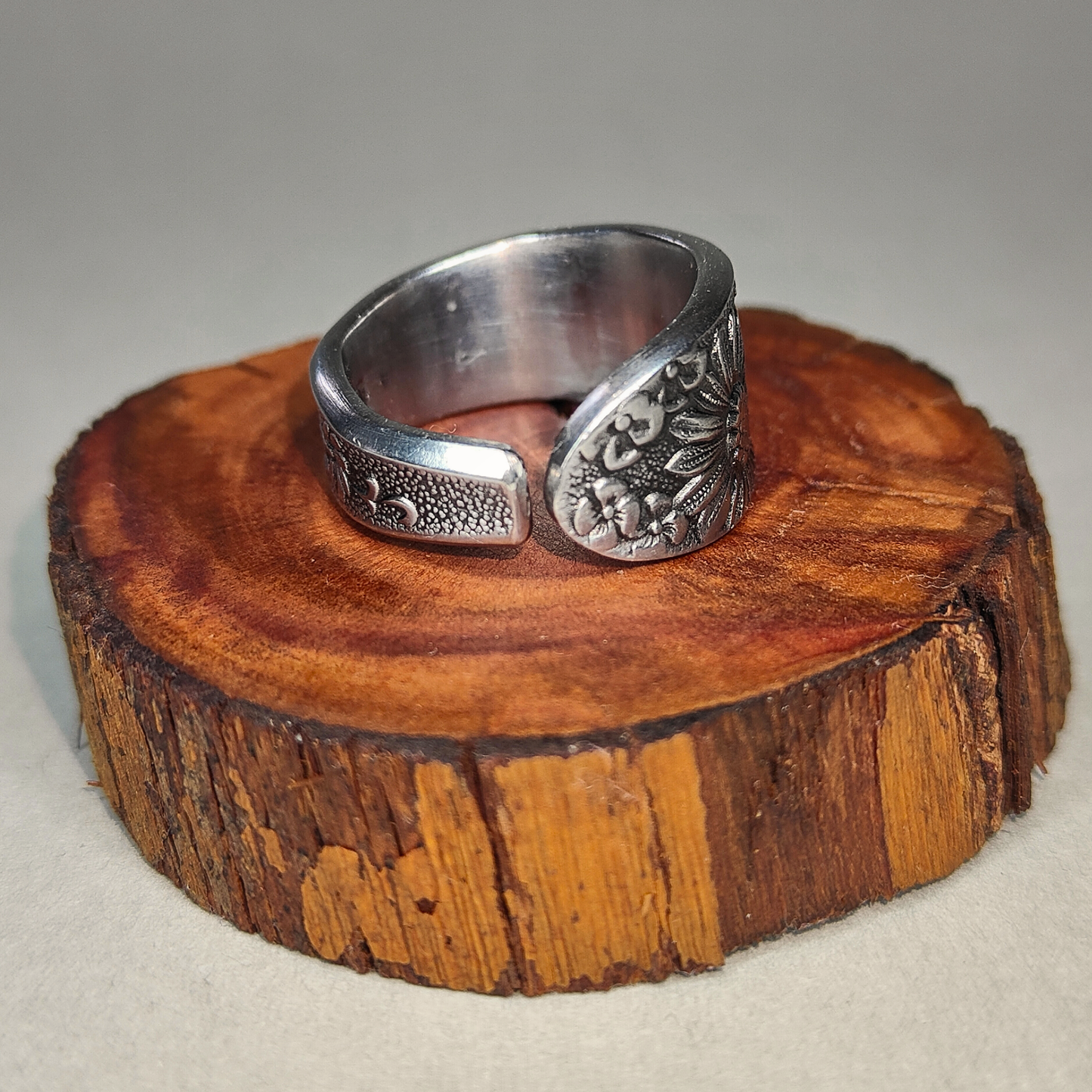 🌼Wildling - Ring of Untamed Grace