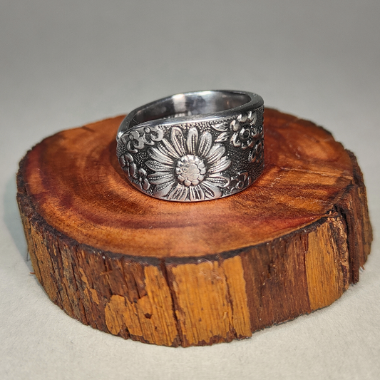 🌼Wildling - Ring of Untamed Grace